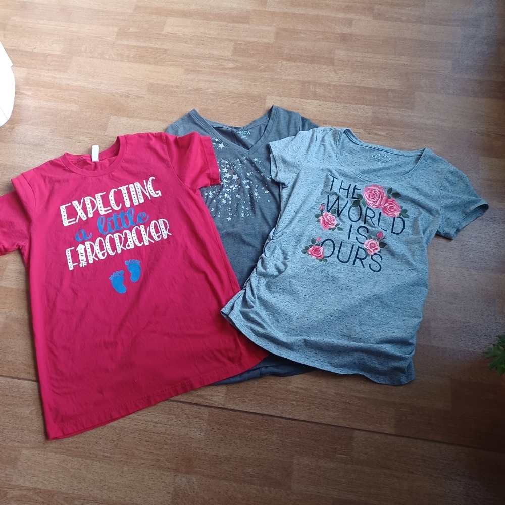 Maternity tops size medium Women's Tops